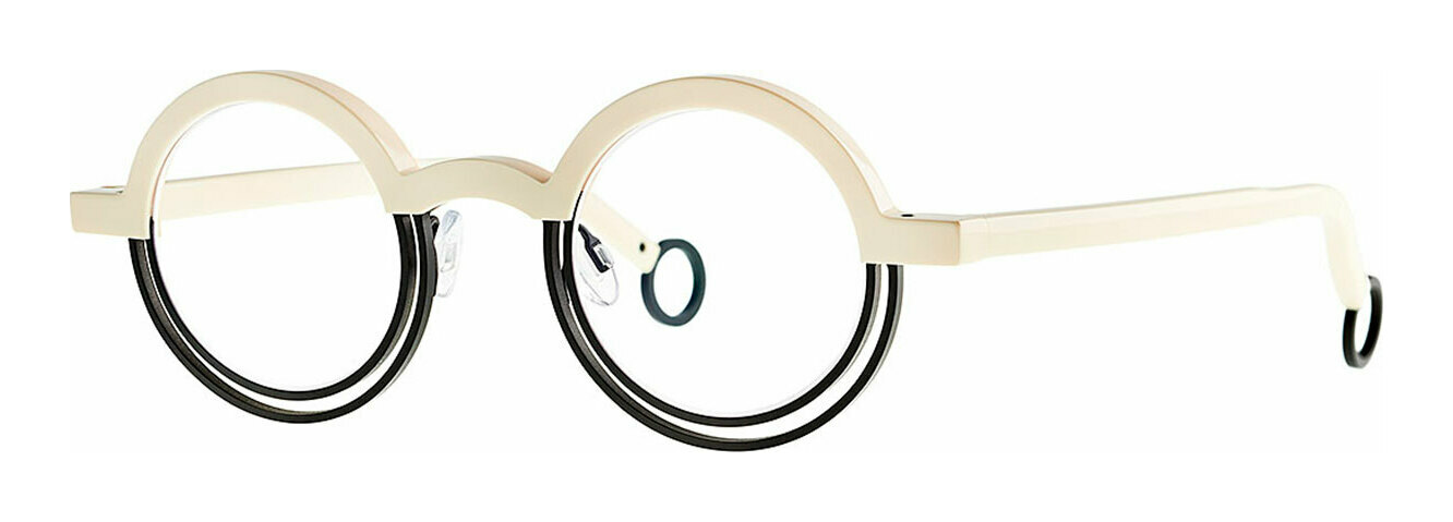 theo_kicker_cappucino_white_black_matte theo_kicker_cappucino_white_black_matte