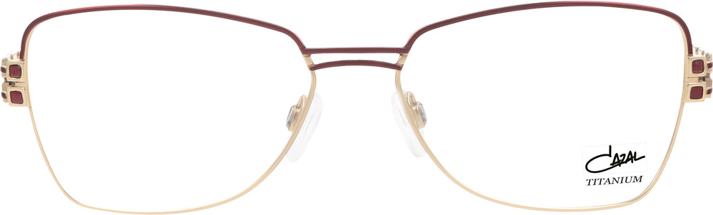 Cazal femme sale