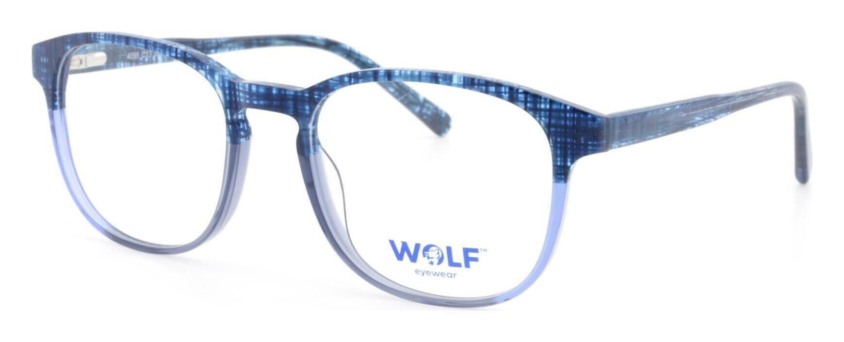 wolf_4095_blue