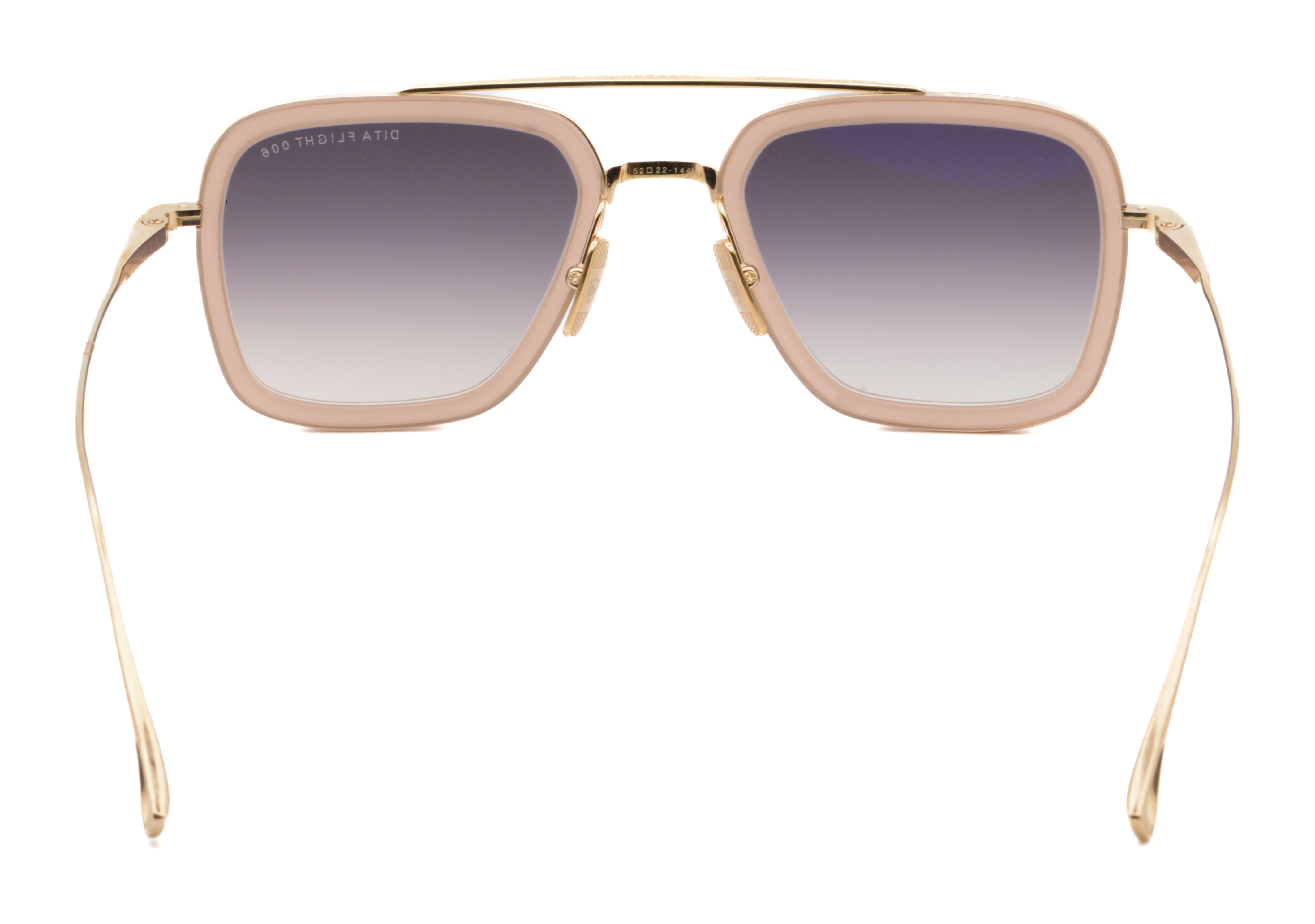Dita Flight 006