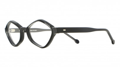 vanni_1800_black