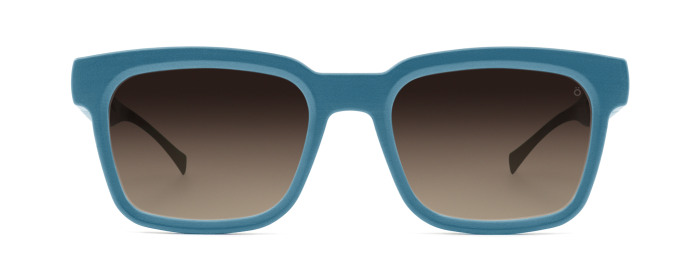 gotti_cantu_sun_pool_blue