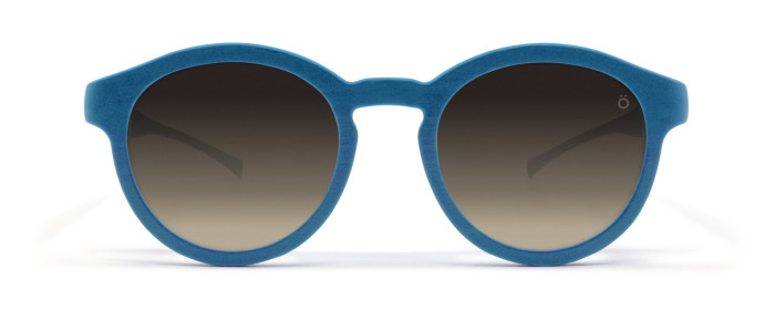 gotti_crisp_sun_pool_blue