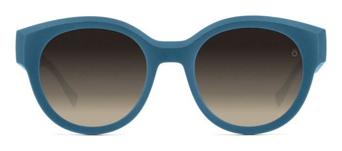 gotti_mona_sun_pool_blue