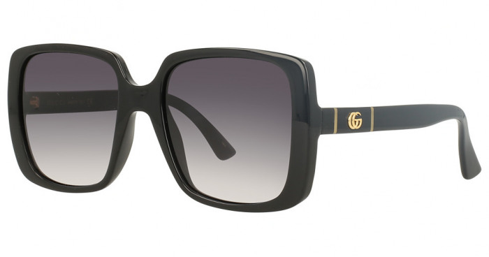 women's gucci sunlgasses GG0632S in black with grey gradient lenses