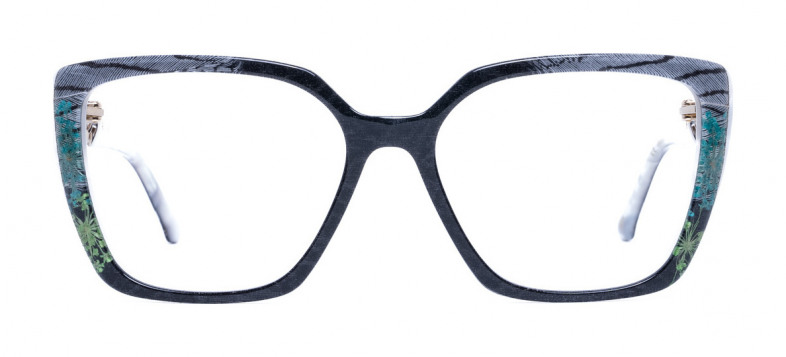 coco_song_dragon_laquer_black_and_white