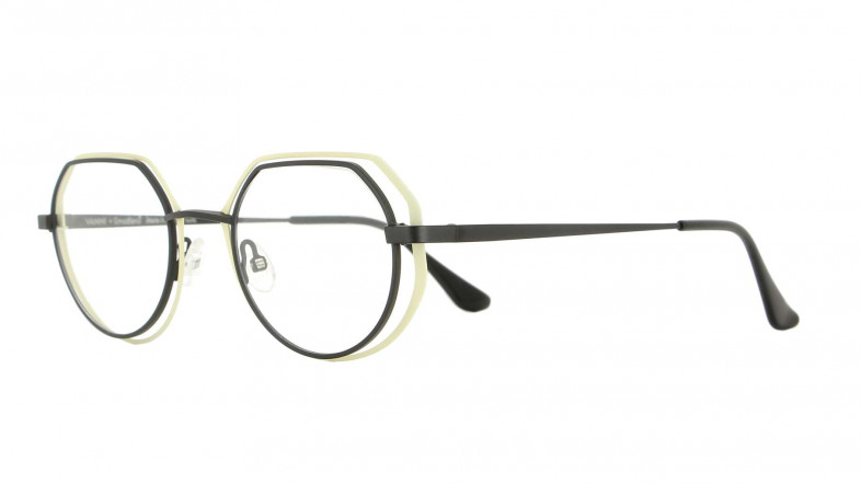 vanni_4402_black_cream